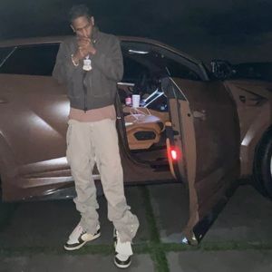 Meet your Posher, Javier